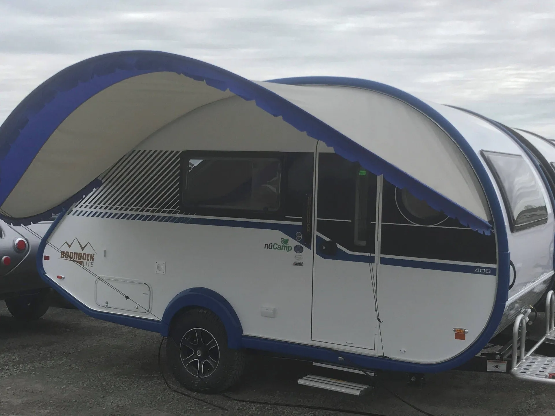 AllPro Shade Wing Visor for TAB 400 Campers