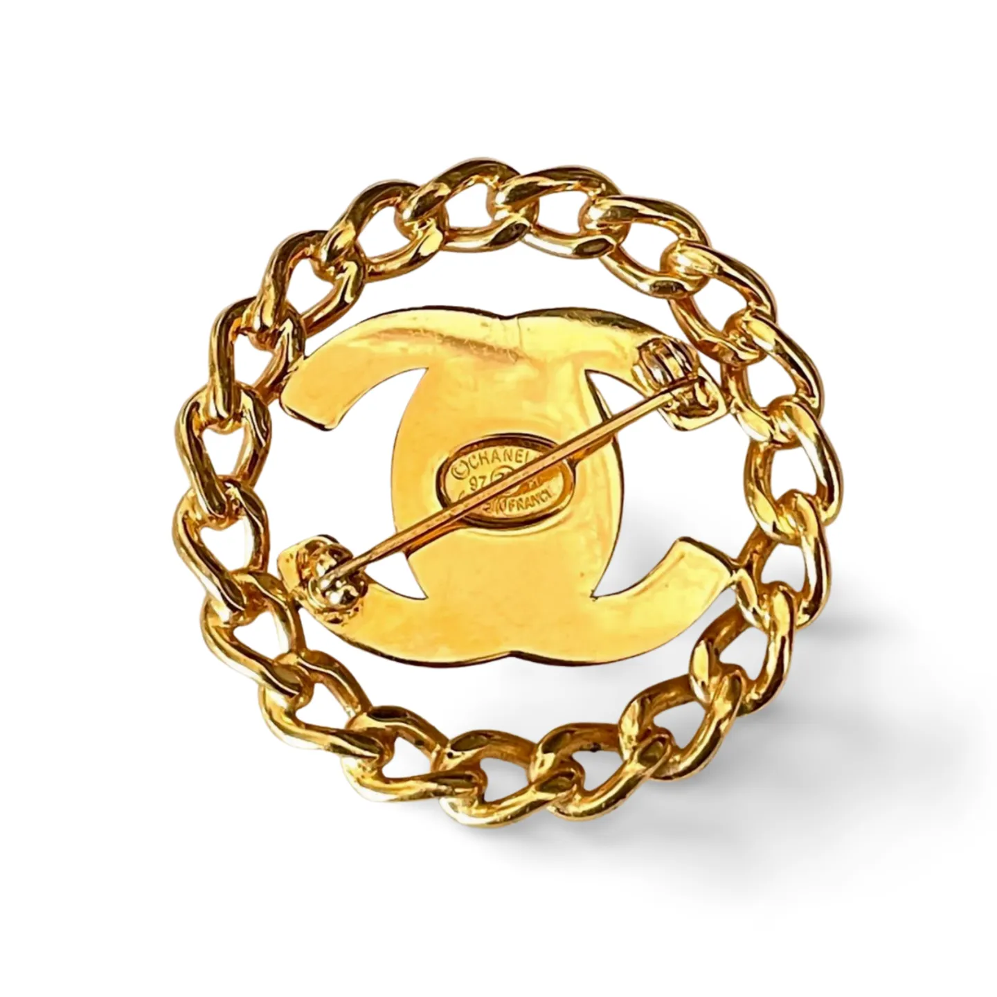 Vintage CHANEL golden chain frame turn lock CC pin brooch. Gorgeous jewelry. Coco mark brooch. 061015ac1